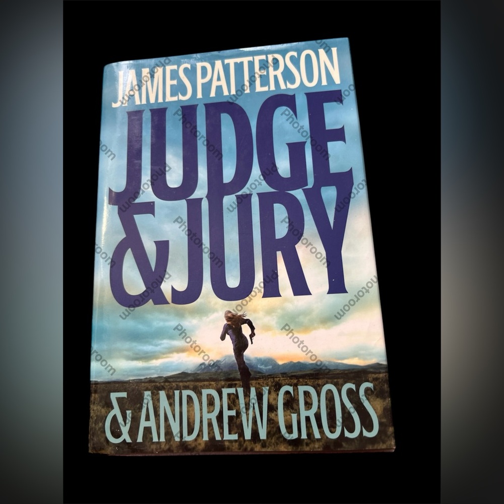 Judge & Jury hardcover Book by James Patterson